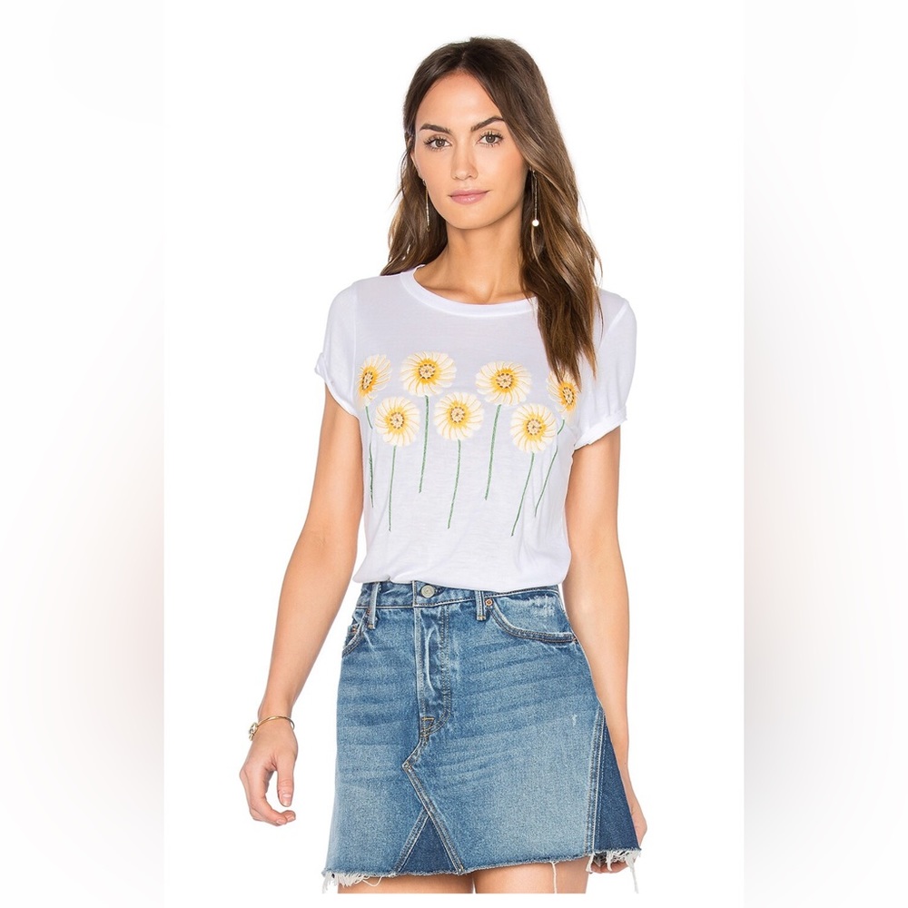 Janie Classic Tee